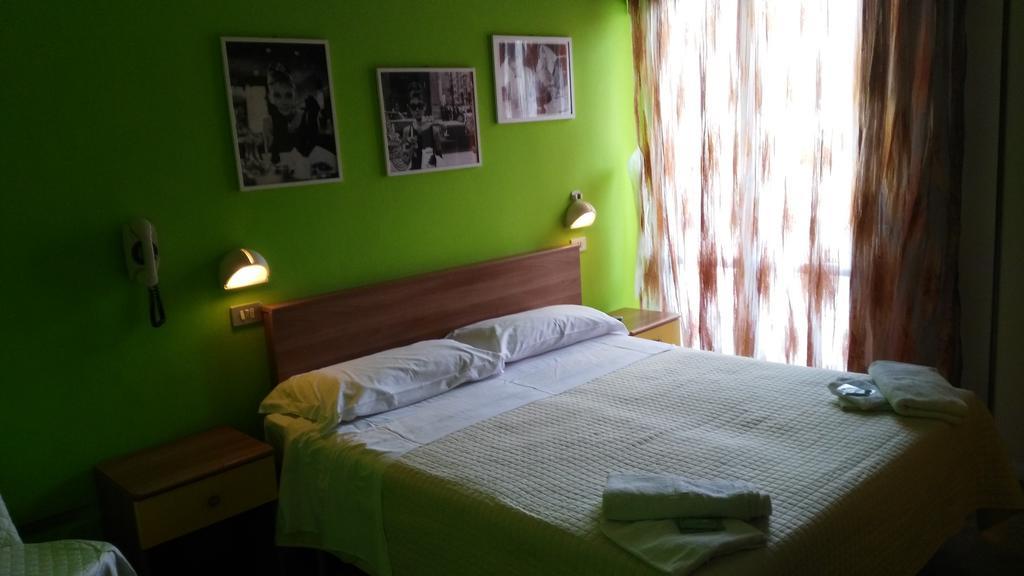 Hotel Simon Rimini Zewnętrze zdjęcie
