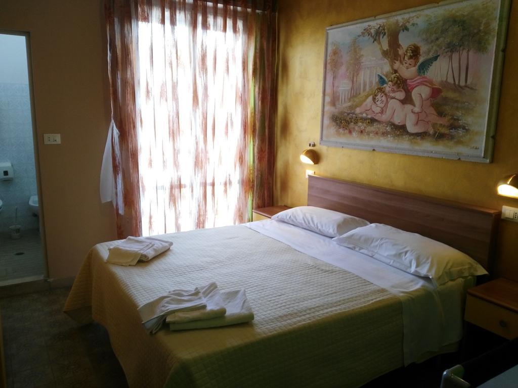 Hotel Simon Rimini Zewnętrze zdjęcie