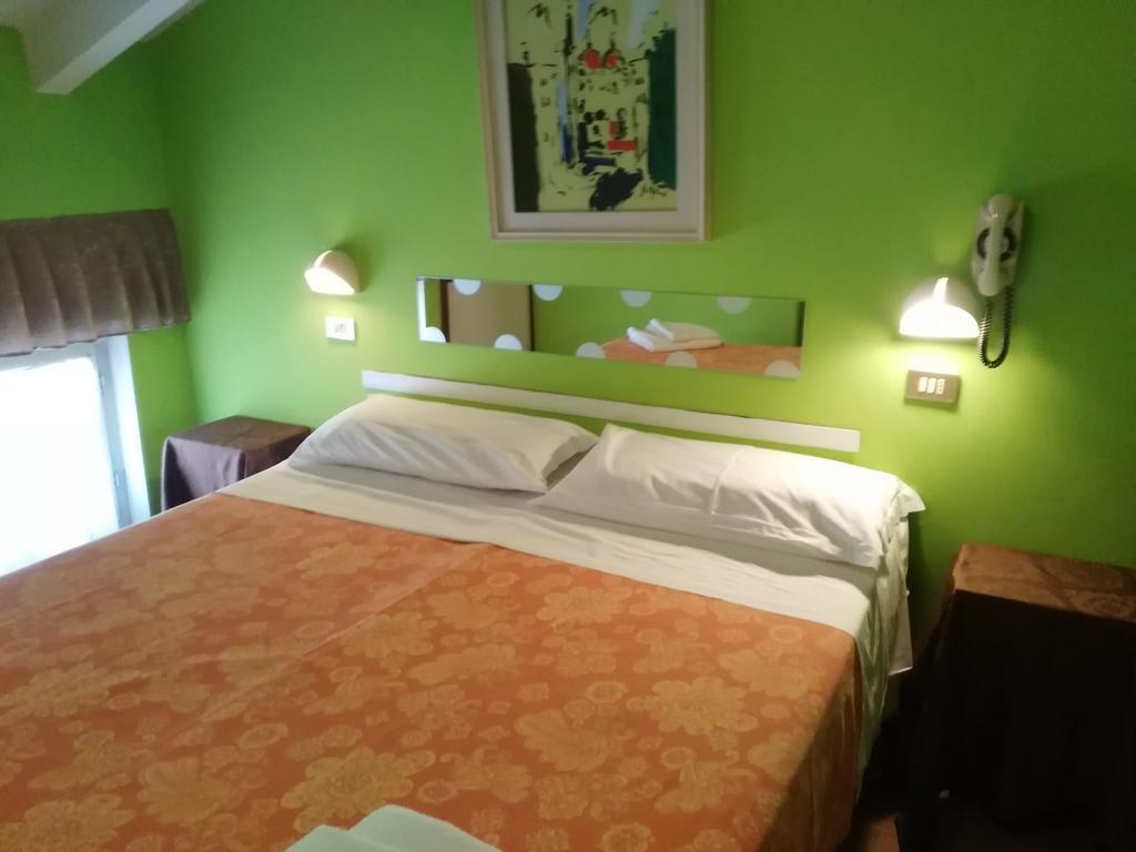 Hotel Simon Rimini Zewnętrze zdjęcie