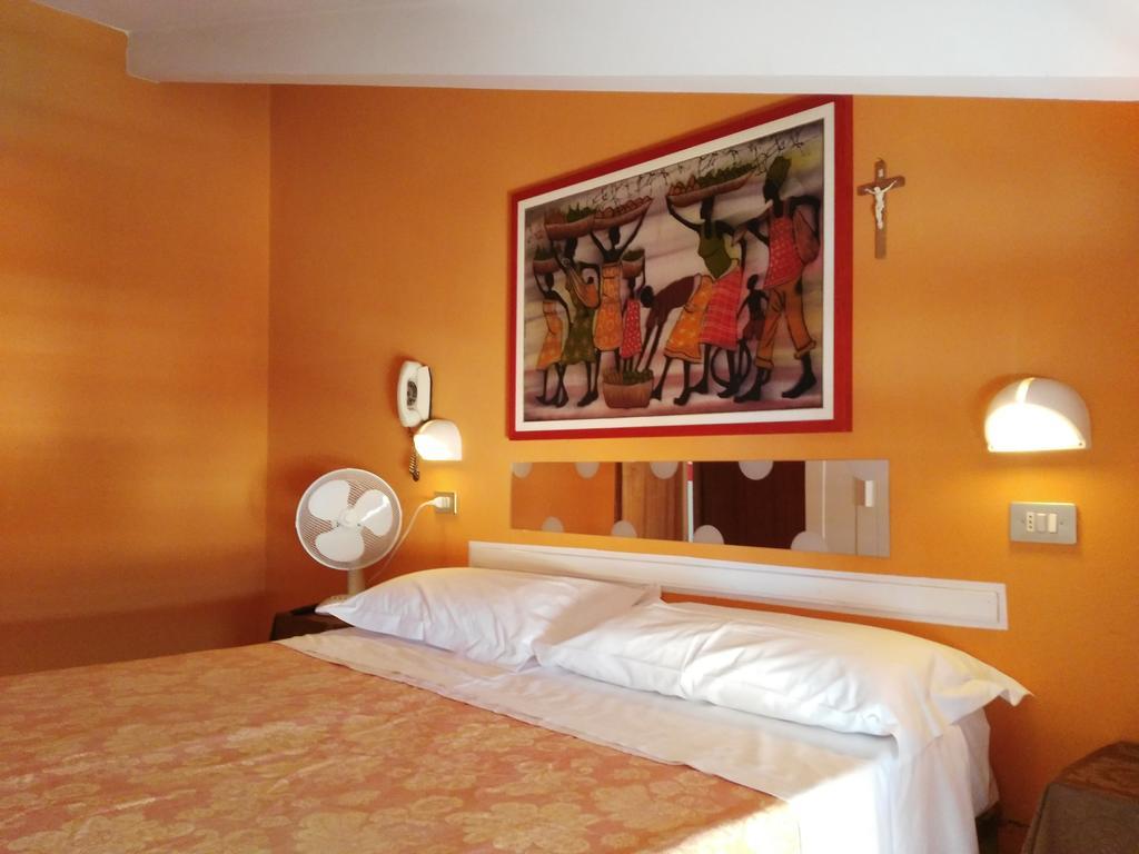 Hotel Simon Rimini Zewnętrze zdjęcie