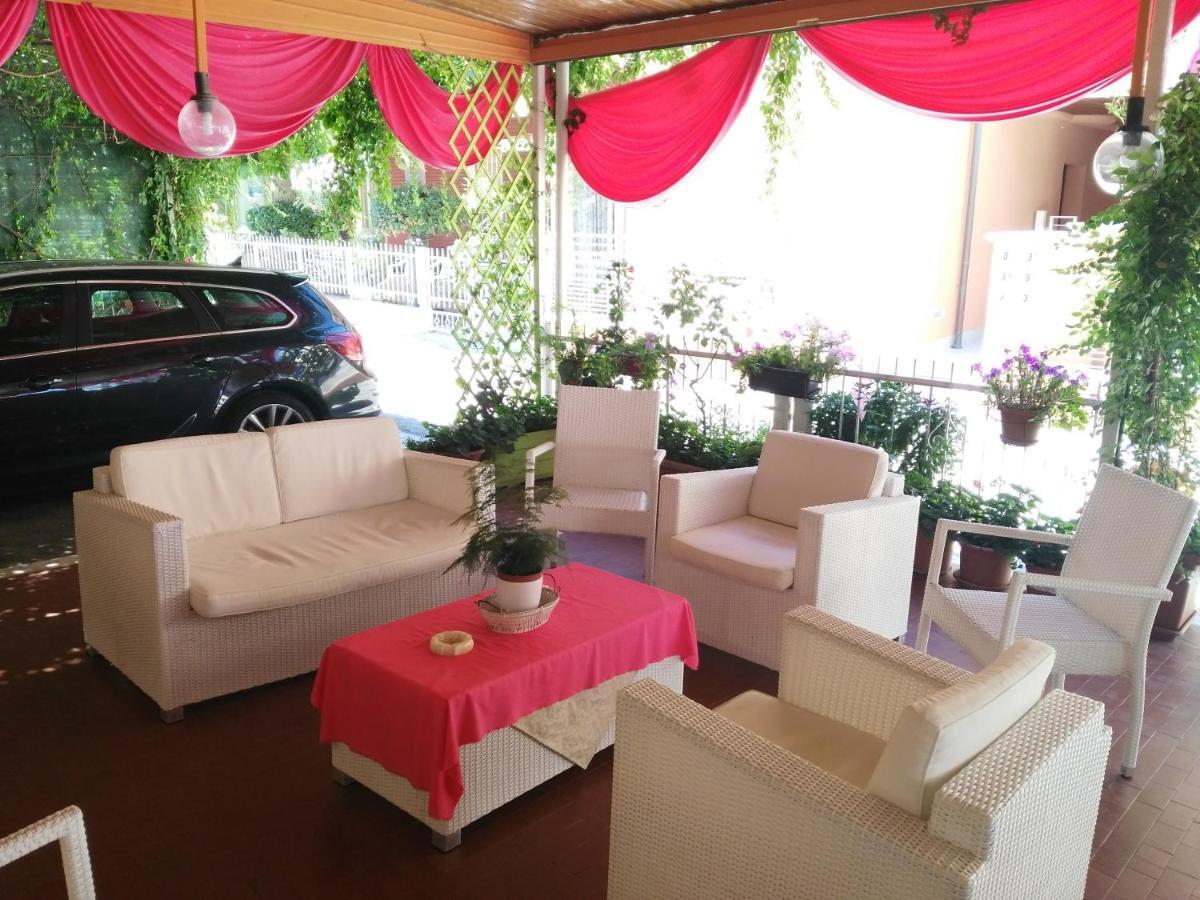 Hotel Simon Rimini Zewnętrze zdjęcie